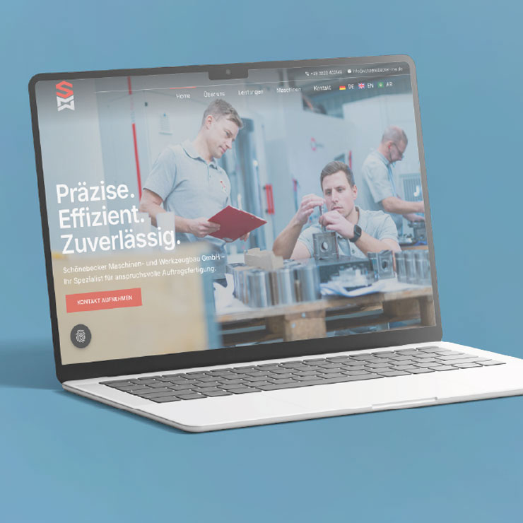 Website von Schönebecker Maschinen- und Werkzeugbau auf dem Laptop